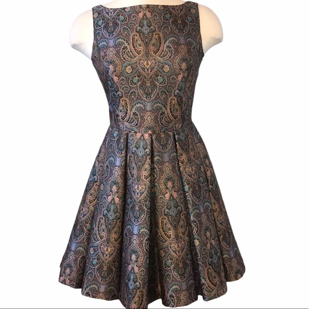 1950’s style! BB Dakota Jacquard Dress